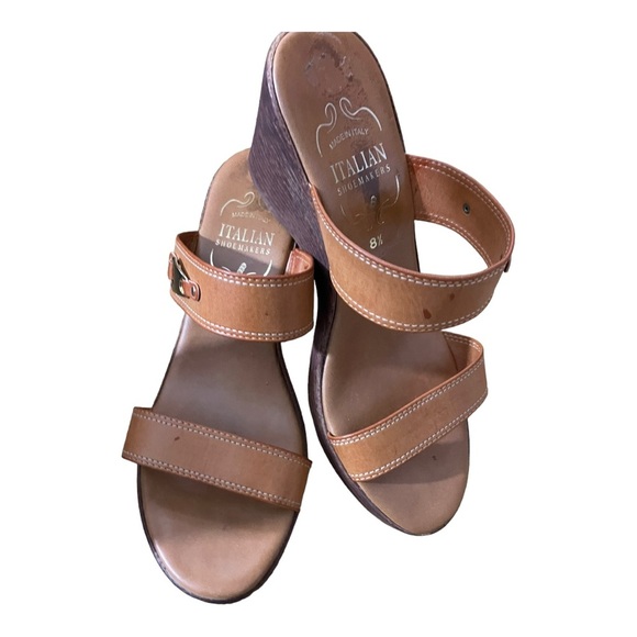 Italian shoemaker womens slip on platform sandal leather color. Size 8.5 - Picture 1 of 12